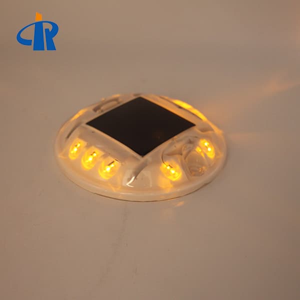 <h3>Solar Flashing LED Reflective Road Studs Waterproof Plastic </h3>
